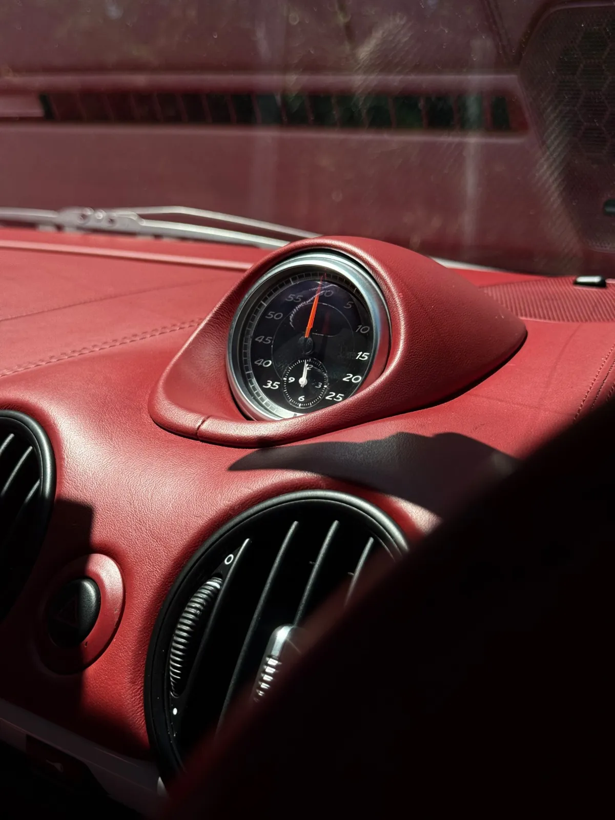 PORSCHE Cayman R