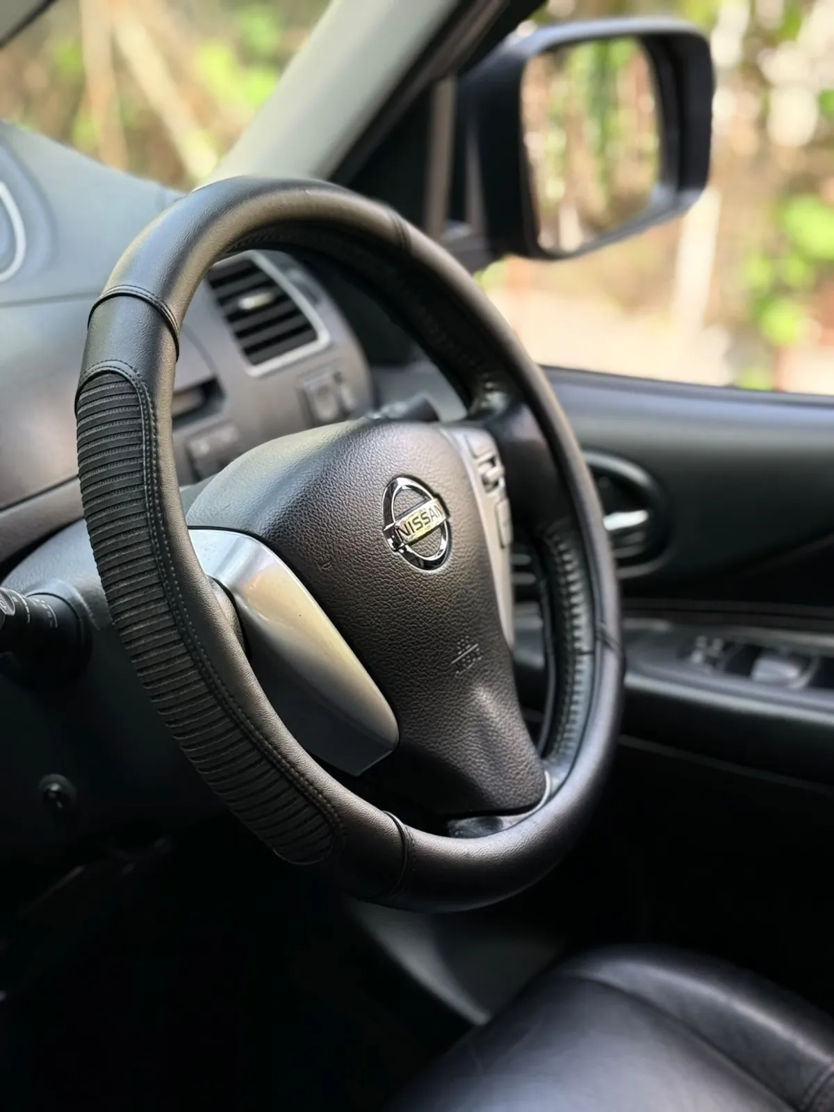 NISSAN SERENA GREEN HWS 2.0L