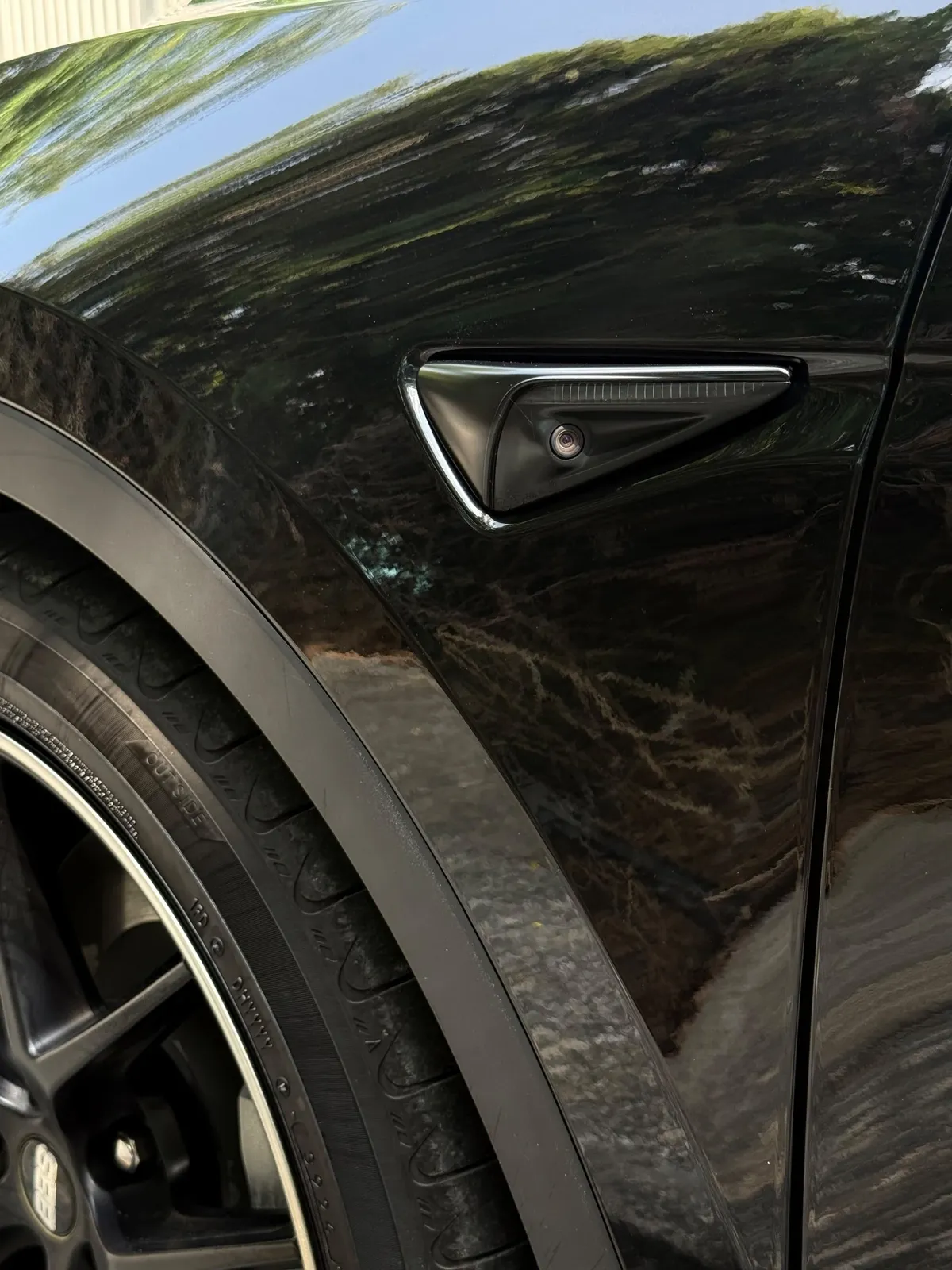 TESLA MODEL Y RWD